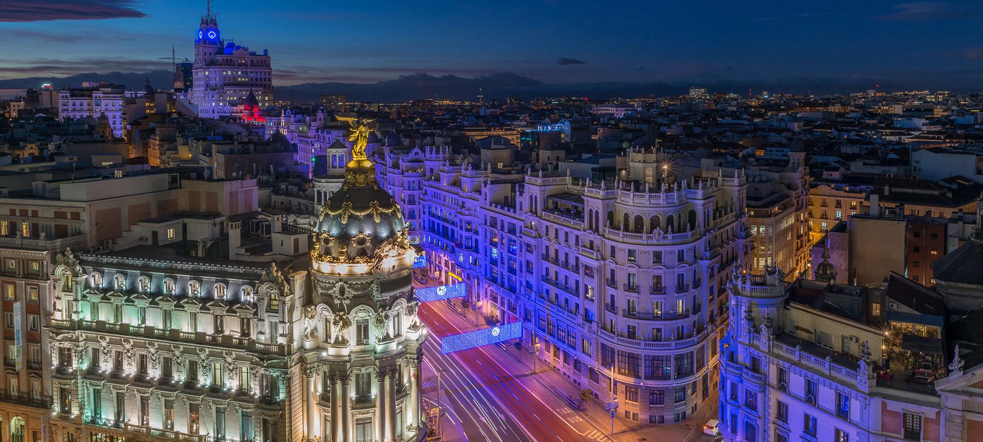 Madrid's Unique Aroma: ⁢The Secret Behind⁤ the Mango-Scented​ Tarmac